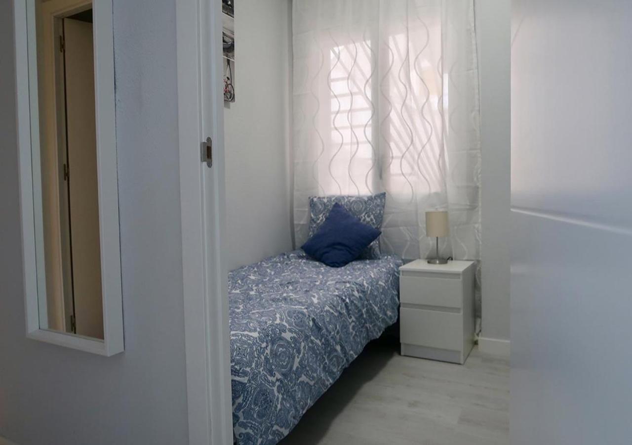 Apartamentos Stil Mar Anna - L'Escala Stil Mar Bagian luar foto