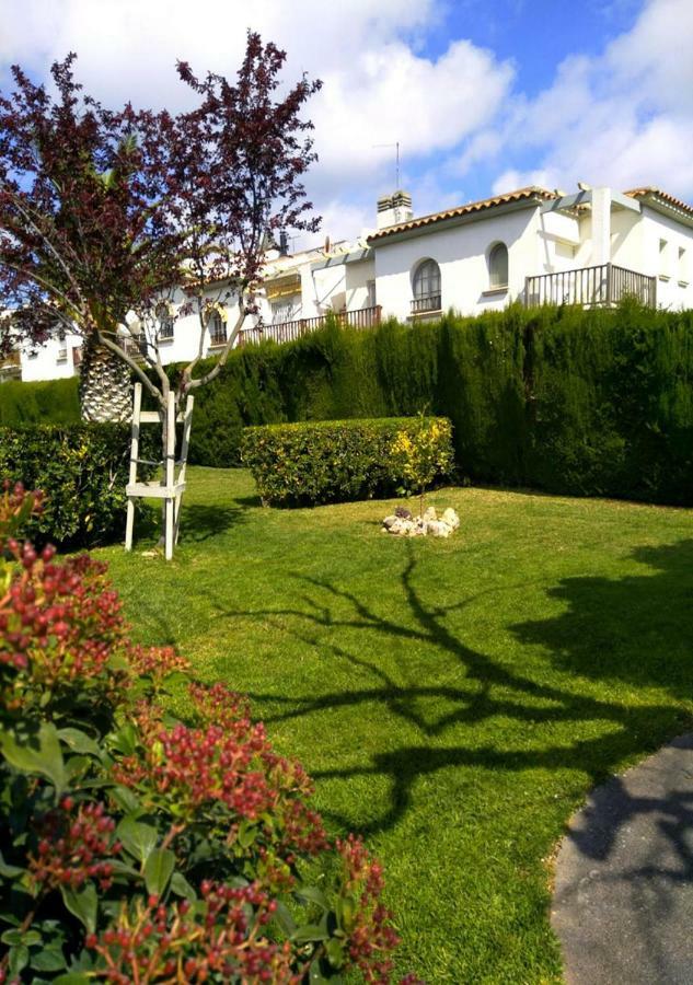 Apartamentos Stil Mar Anna - L'Escala Stil Mar Bagian luar foto