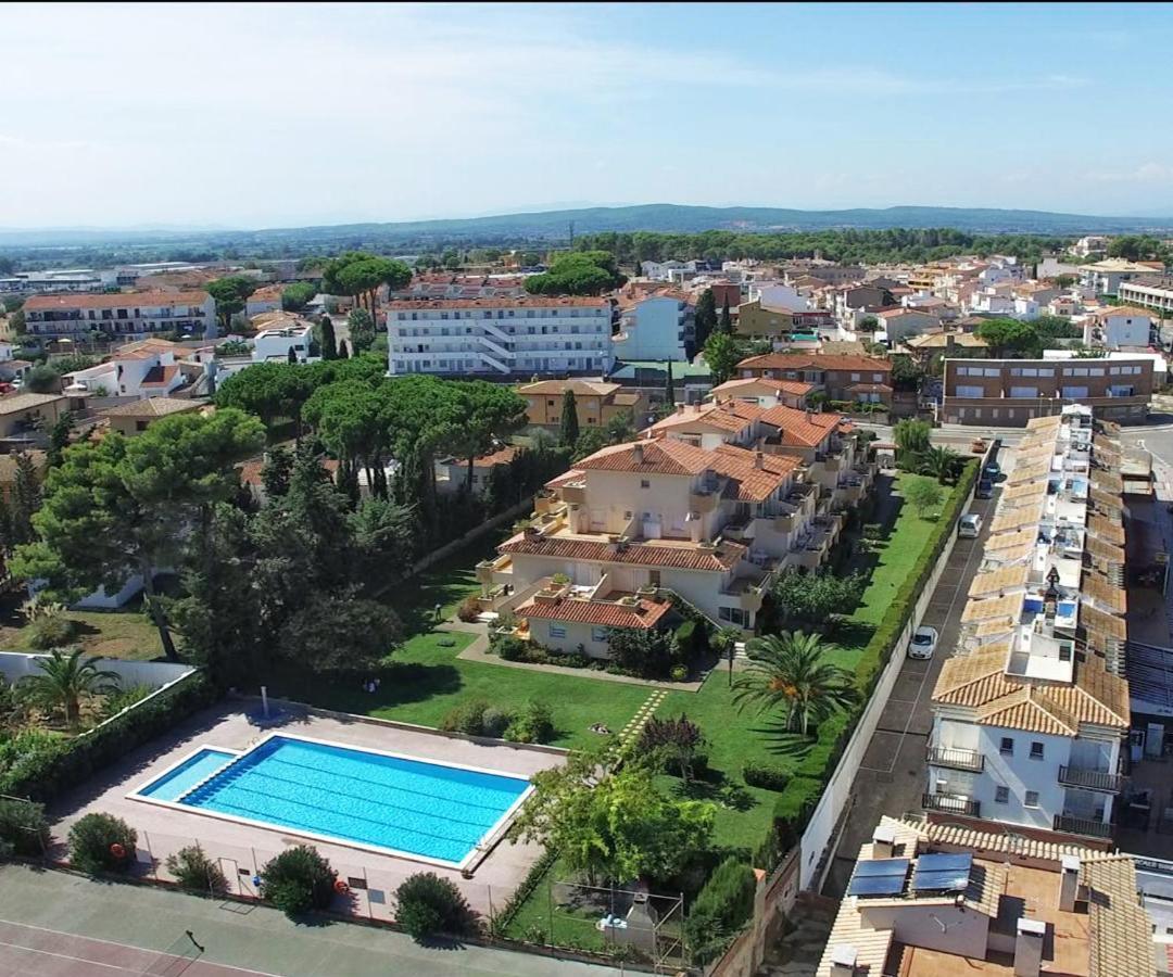 Apartamentos Stil Mar Anna - L'Escala Stil Mar Bagian luar foto